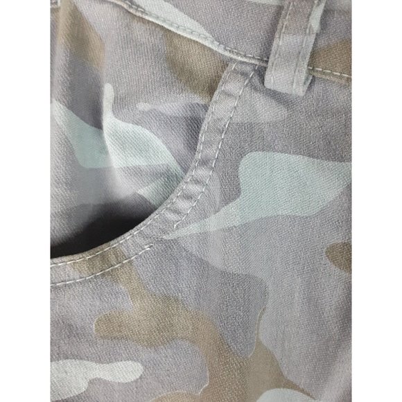 Gigi Moda Women's Blue Camo Mid Rise Straight Leg Jeans Pants Lightweight 30 - Picture 10 of 11